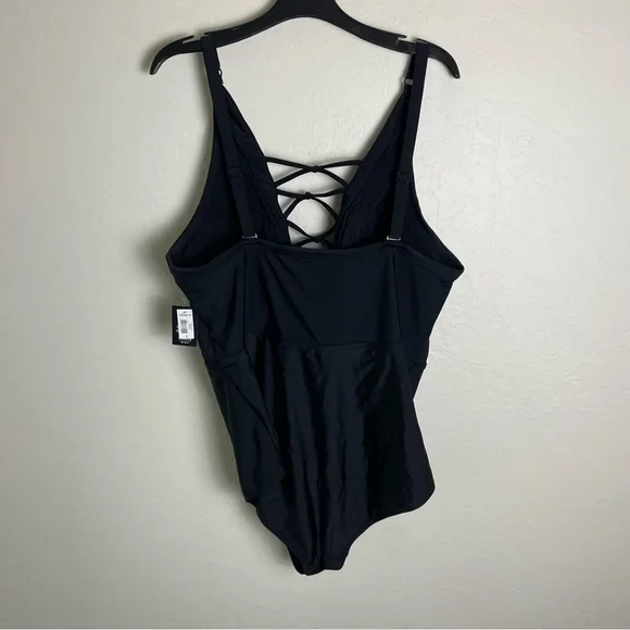 ❌SOLD Torrid Black Wireless Strappy Front One Piece Swimsuit 3X NWT 12074135 - Picture 7 of 12